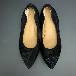 J. Crew, size 7 Blk suede pointed toes moccasins.